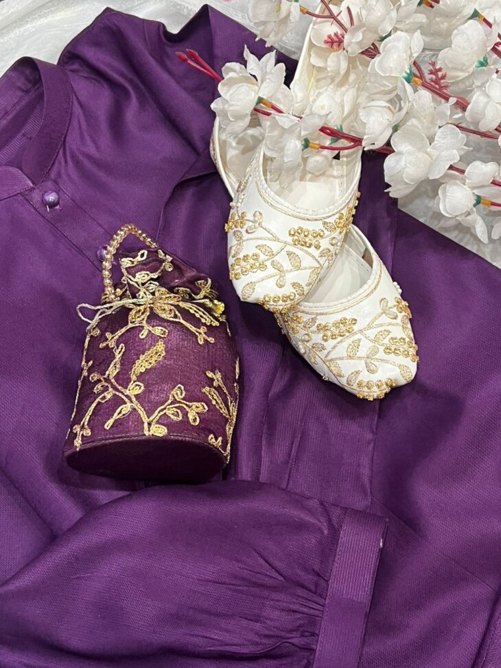 Stylish Design Khussa For Women - Image 2