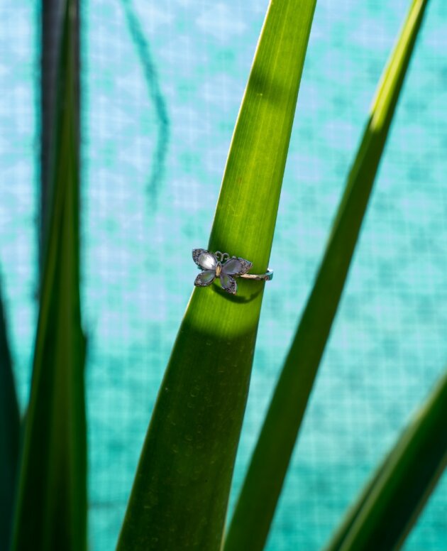 FlutterBloom Ring 🦋✨