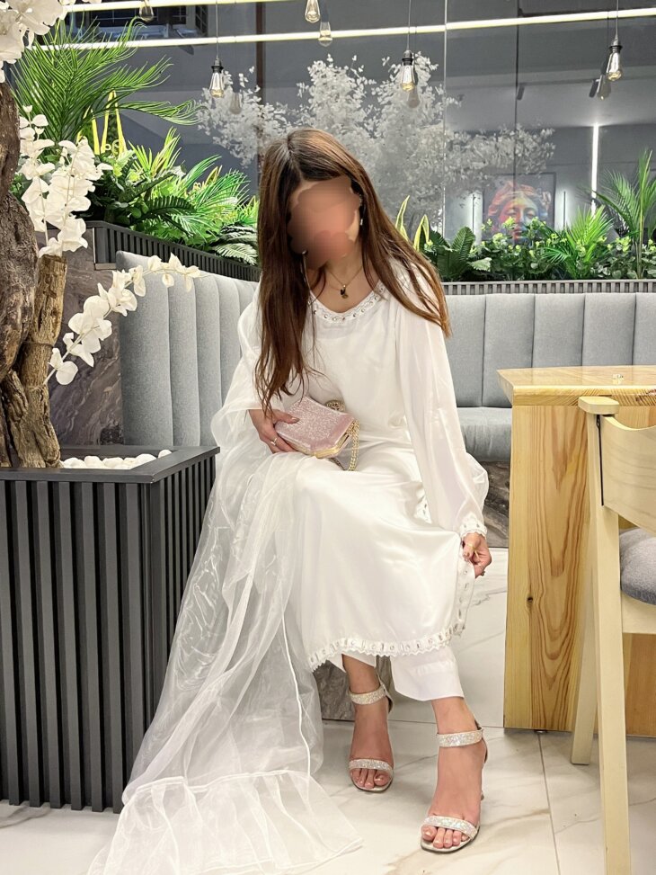 White Butter Silk Ensemble 3 piece suit - Image 10